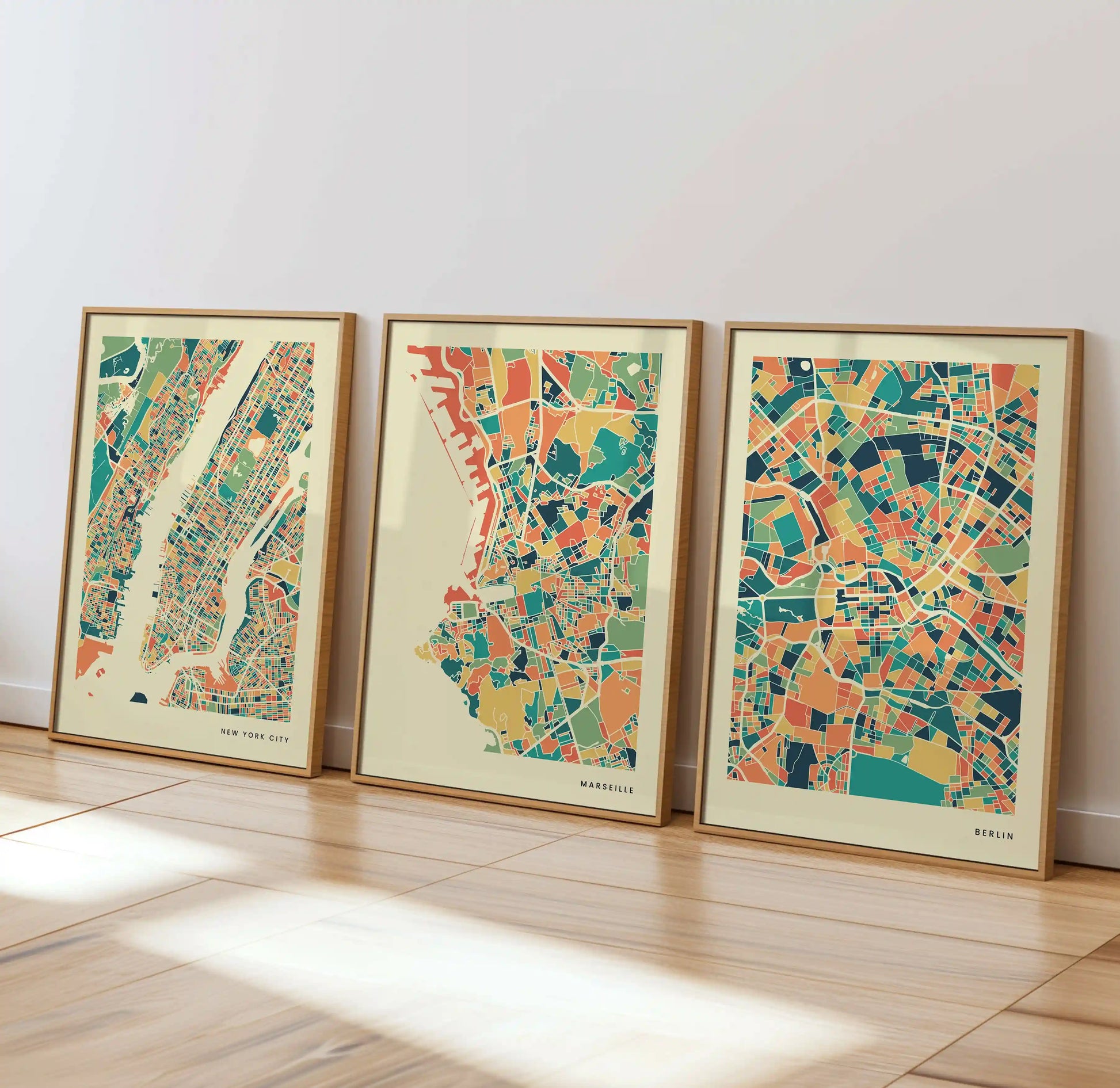 Marseille Stadtkarte Poster – Polychroma Modern Art Print