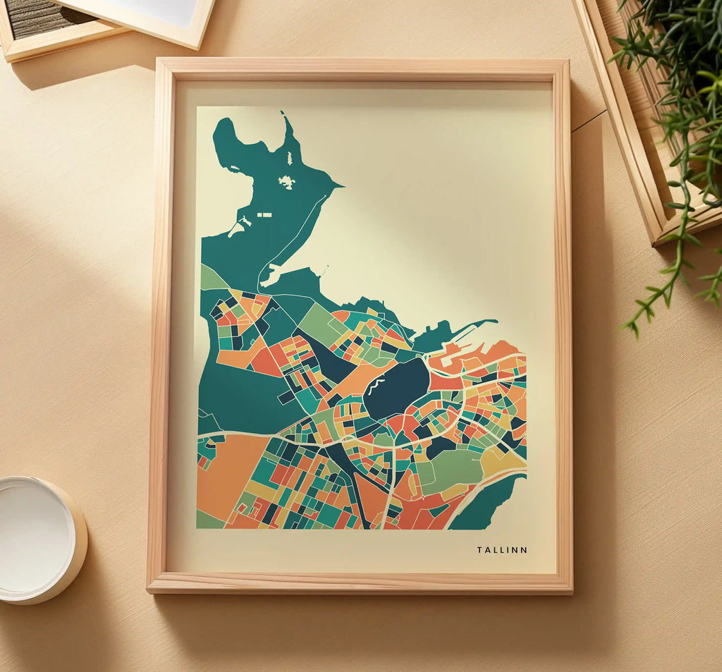 Tallinn Stadtkarte Poster – Polychroma Modern Art Print
