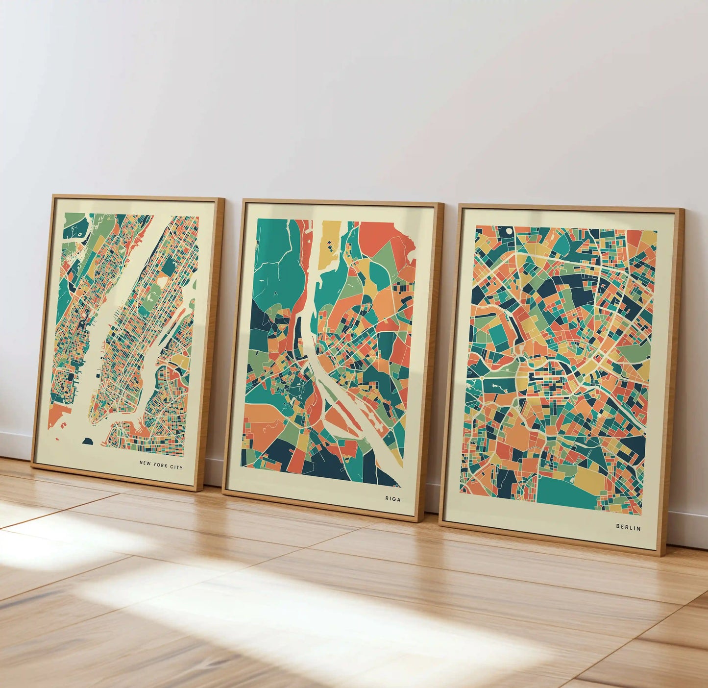 Riga Stadtkarte Poster – Polychroma Modern Art Print